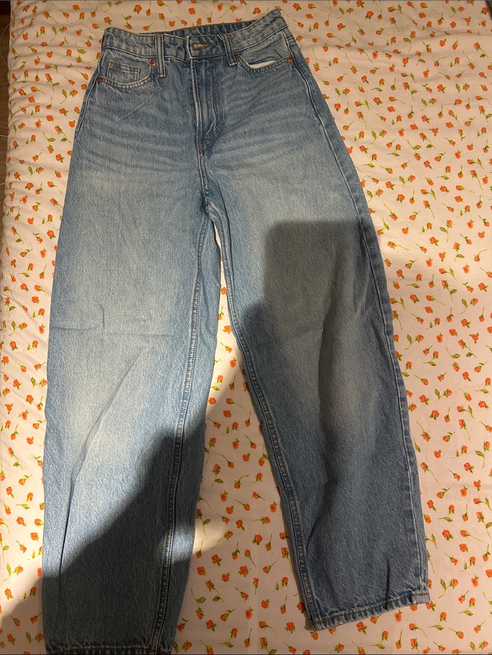 H&M Light Blue High-Rise Straight Jeans